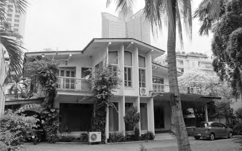 Oasis 12 Condo